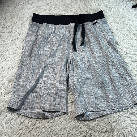 lululemon athletica Other - 🔥$SALE$🔥 Lululemon Men's unlined Shorts